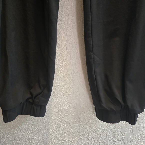 Kuhl Womens Jogger Pants Black  Medium Reg Performance - Picture 4 of 10